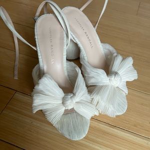 LOEFFLER RANDALL - CAMELIA VEGAN KNOT MULE WITH ANKLE STRAP. PEARL SIZE 7